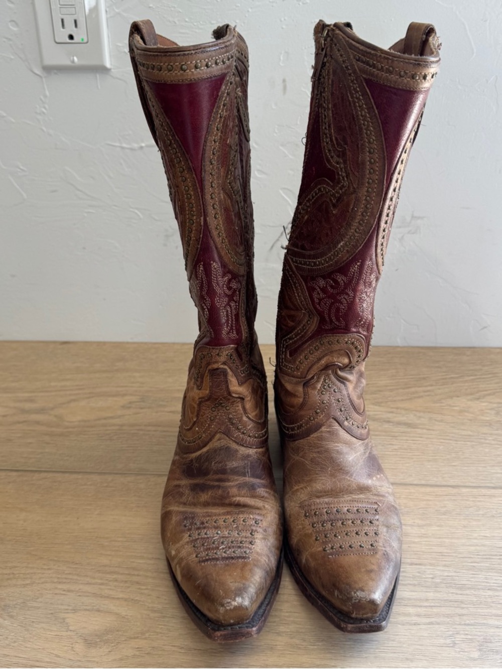 Lucchese Classics Women's Leila Western Boot, Nude, size 8. B US - Picture 9 of 15